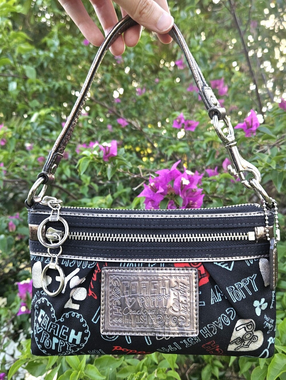 Coach Poppy Graffiti Hearts Mini Shoulder Bag Black Canvas Hangtag Y2K